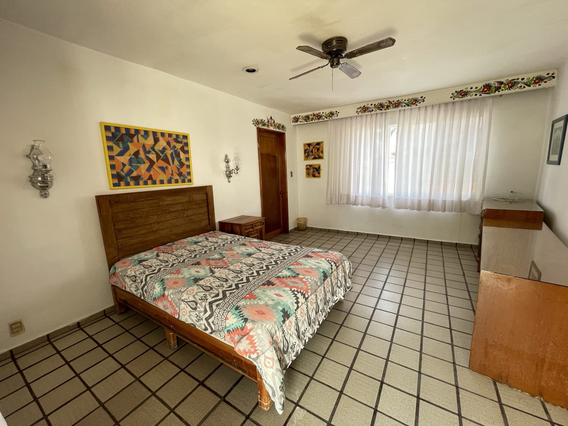 Spacious resident room