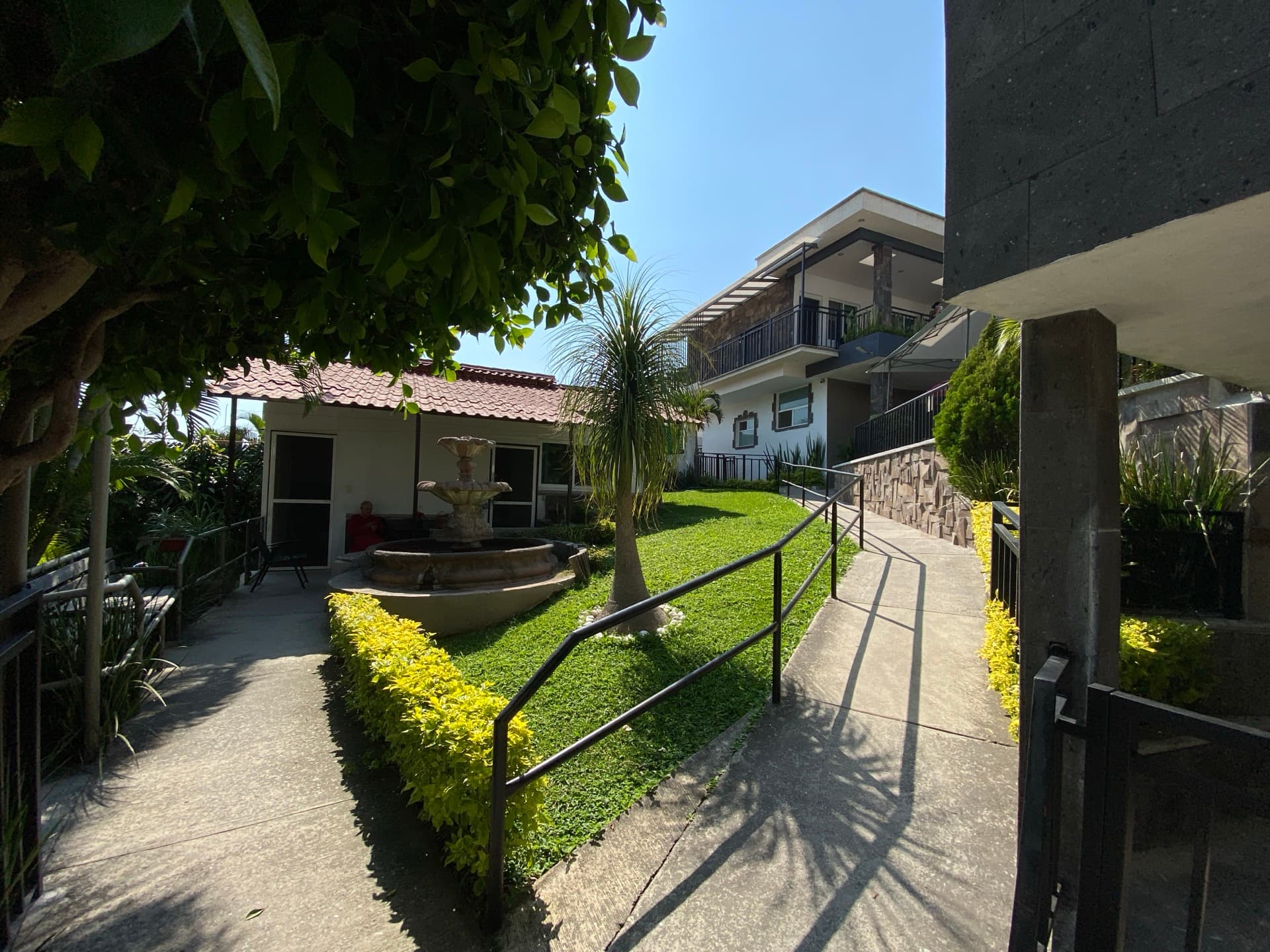 Courtyard with fountain and garden